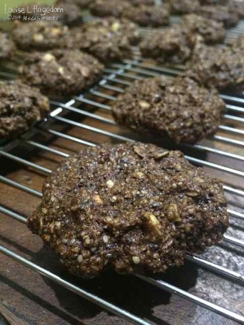 Chocolate Chia Cookies